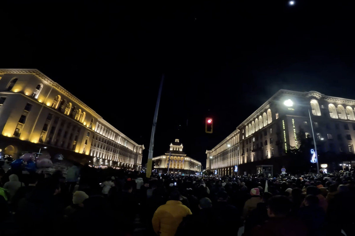 Letter to the editor: Bulgarians are taking to the streets to fight corruption. Americans should, too.