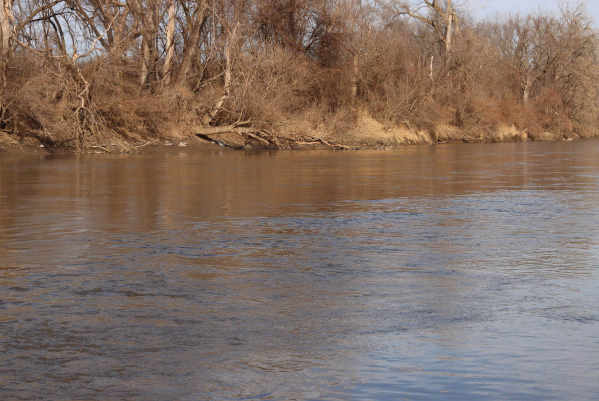 Bill making it near impossible to designate Iowa waterways as impaired due to fecal bacteria contamination advances