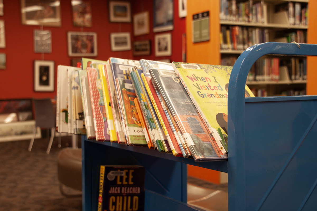 Iowa can now fully enforce its ‘don’t say gay’ and school book ban law, after appeals court vacates injunctions