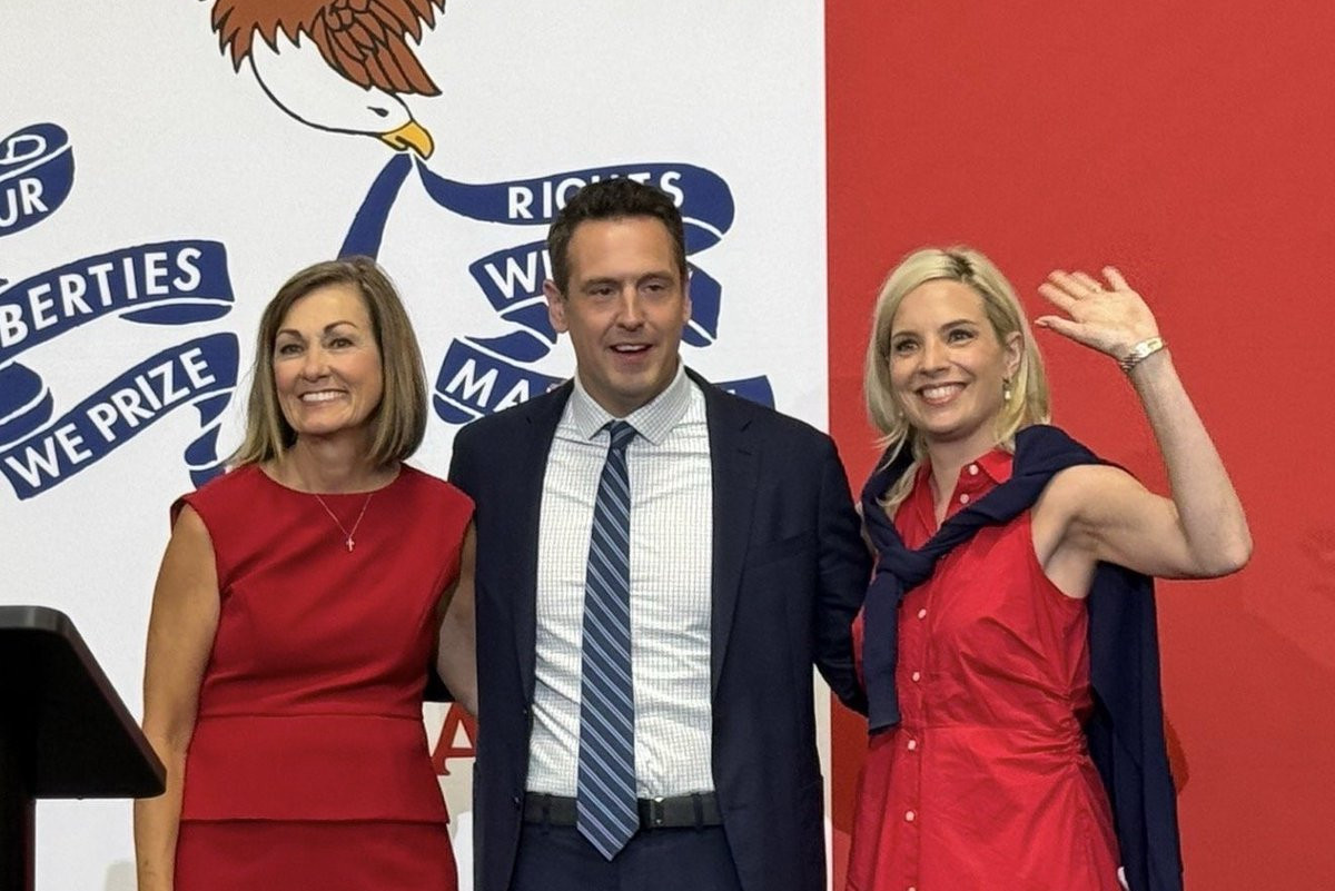 'Anti-establishment' candidate Zach Lahn celebrates (familiar) Trump endorsement, pledges to continue Gov. Reynolds' work